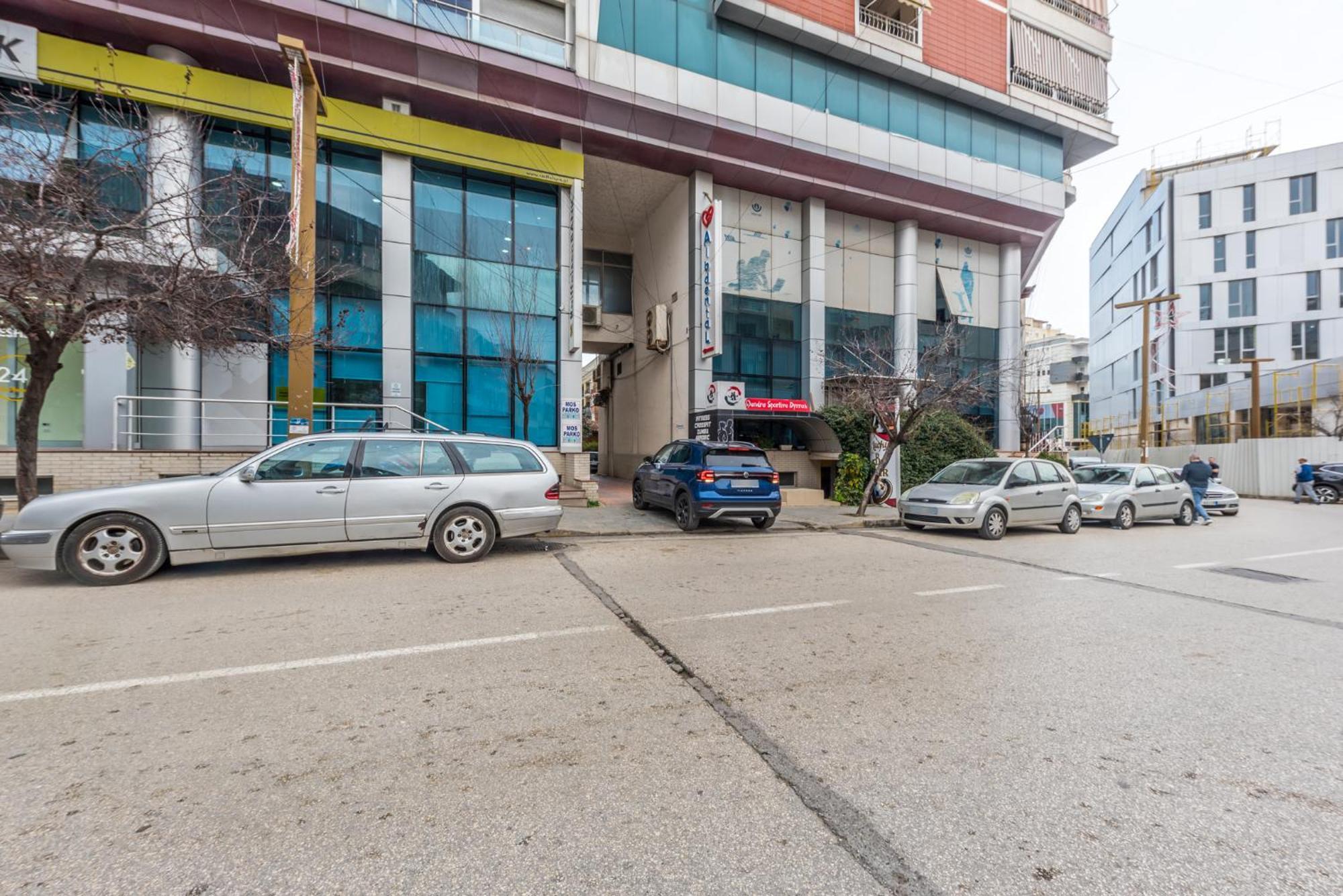 Sky Apartments Драч Екстериор снимка